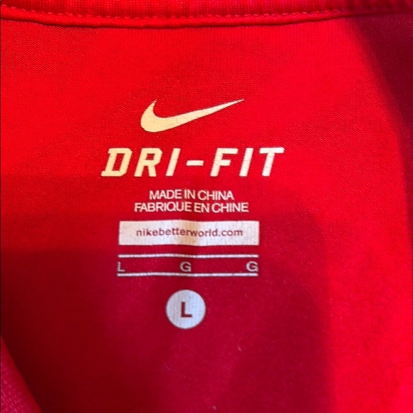 Nike Red Dri-FIT T-Shirt - Picture 3 of 3